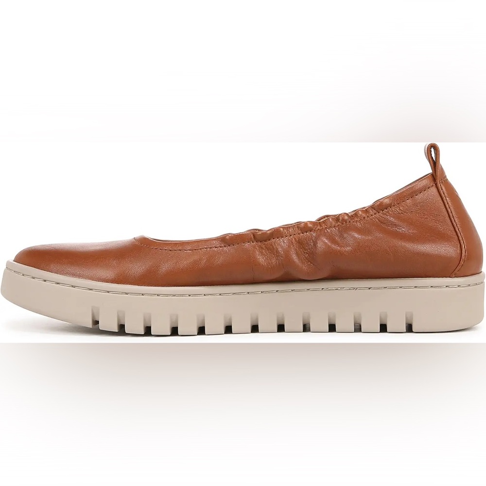 NWT Vionic Uptown Ballet Flat Slip on in Tan Leather 9.5W - Picture 4 of 8